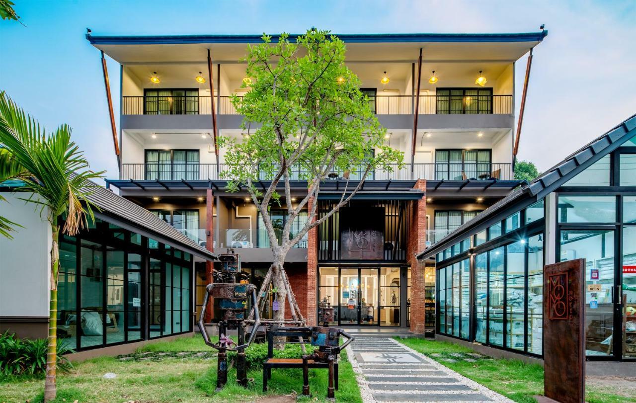 Momo Hotel チエンマイ エクステリア 写真