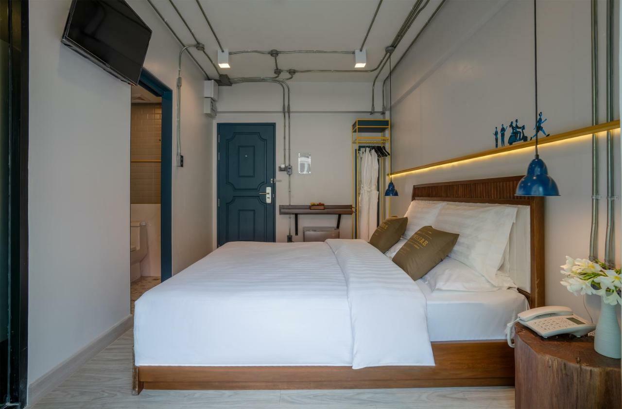 Momo Hotel チエンマイ エクステリア 写真